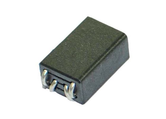 EMI قمع الفريت حبة المحاثات لينة نوع NiZn المواد 5.0 * 5.5 * 4.6mm